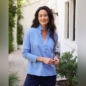FRANK & EILEEN patrick popover henley top in triple fleece Lilac Blue